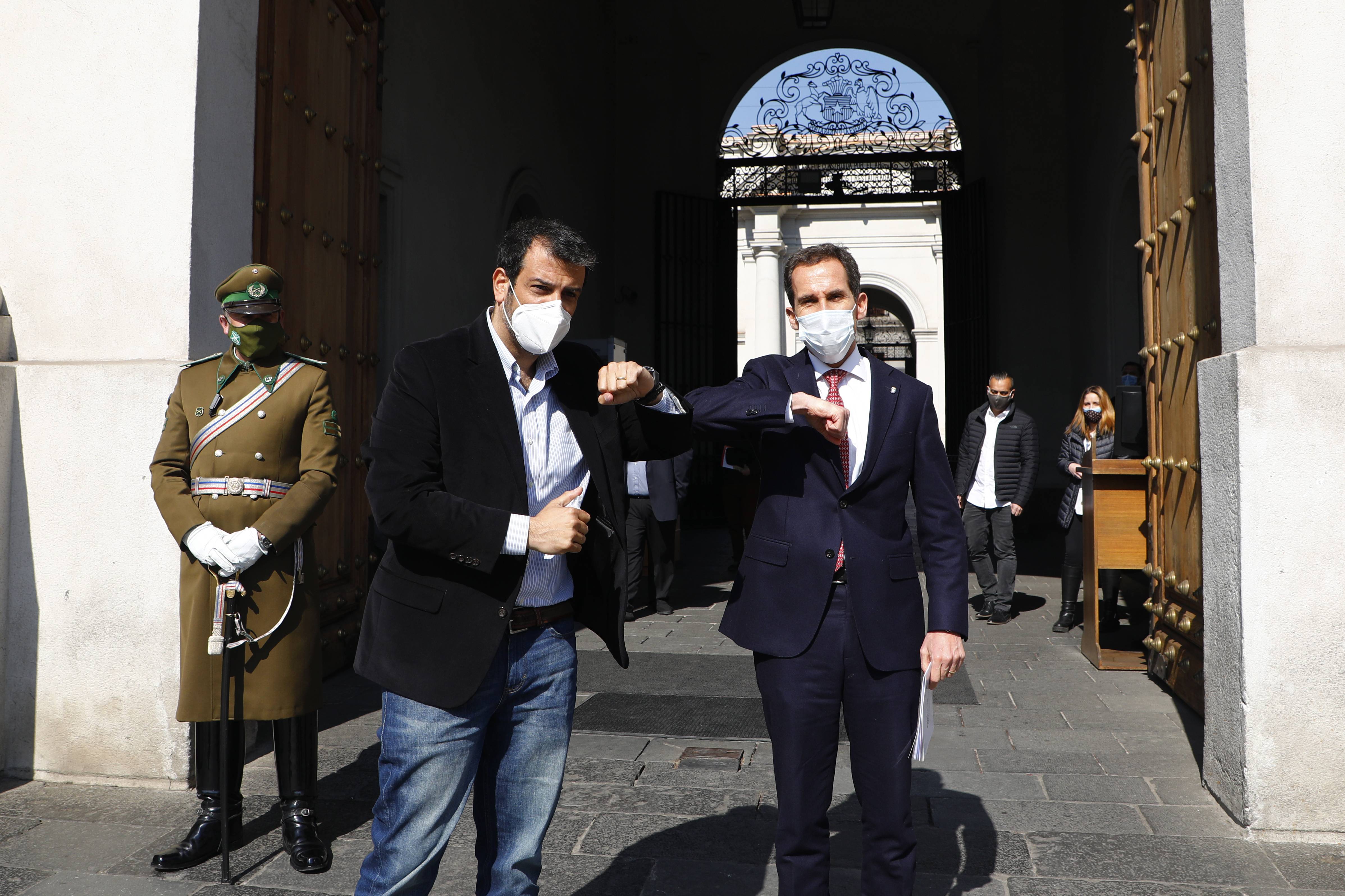 alcaldes alessandri y delgado