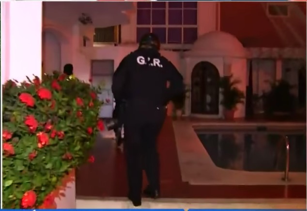 Allanamiento en la casa de Abdalá Bucaram