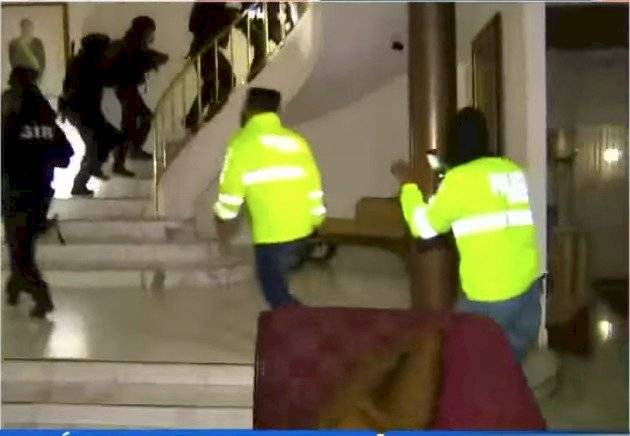 Allanamiento en la casa de Abdalá Bucaram