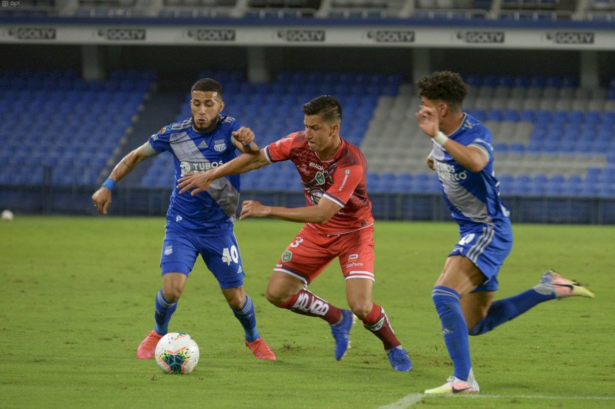Emelec vs Mushuc Runa