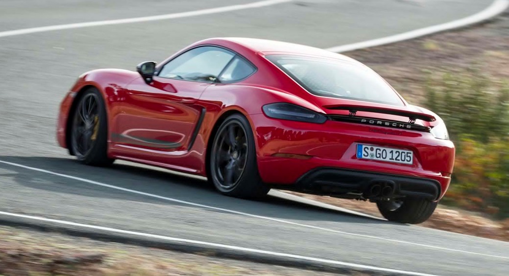  Porsche 718 Cayman 