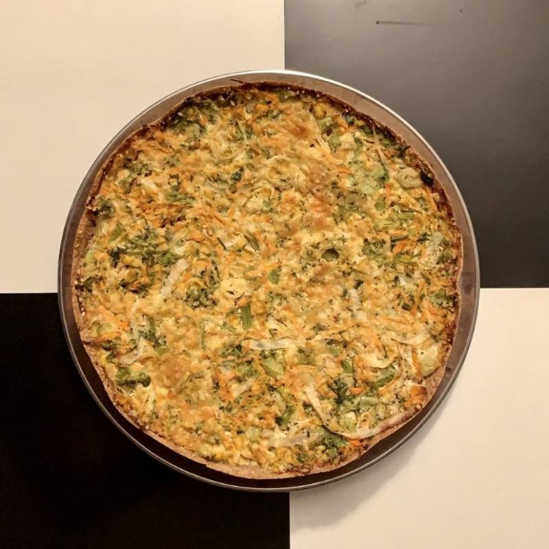 Quiche integral de legumes e requeijão
