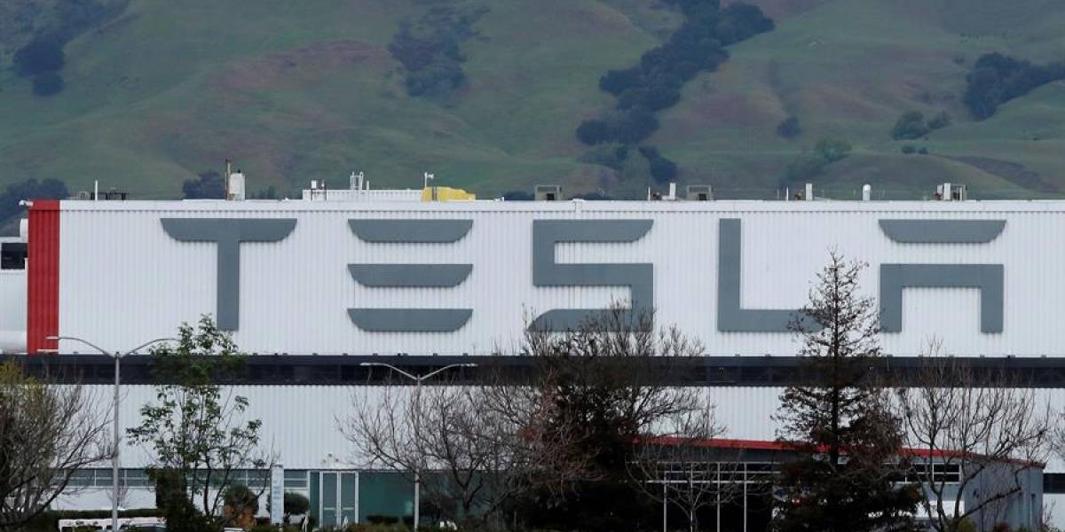 ¿Empleado del mes? Un trabajador de Tesla rechazó un soborno millonario a cambio de instalar un malware en la empresa