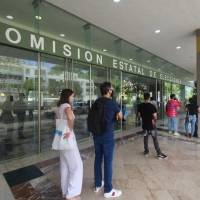 Casi 30 funcionarios de la CEE tuvieron acceso a la vacuna contra el COVID
