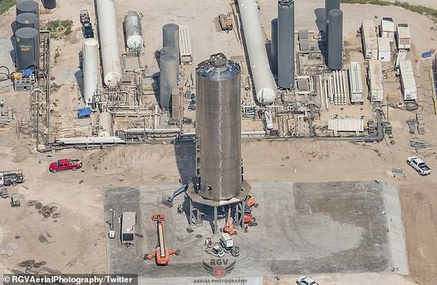 El cohete Starship, creado por SpaceX, compañía de Elon Musk. El cohete Starship, creado por SpaceX, compañía de Elon Musk.