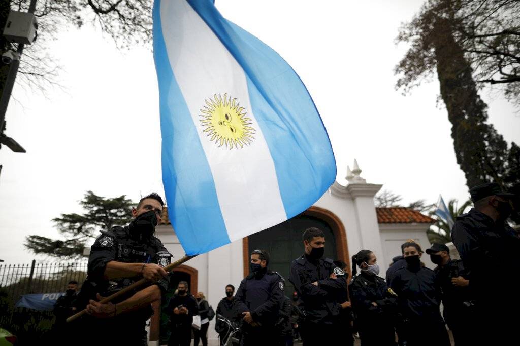 POLICIAS 2