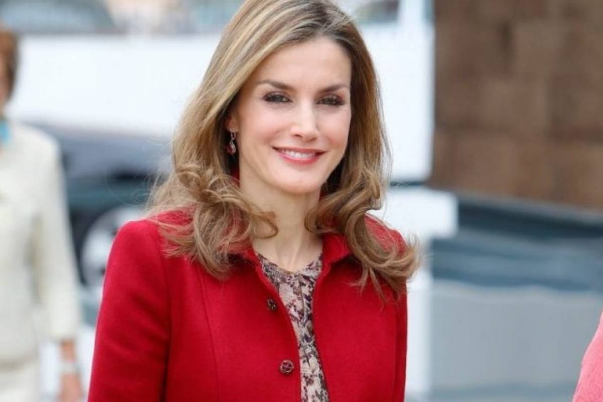 Letizia de España aprovechó las vacaciones para retocar su rostro