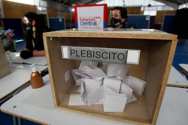 Diario Oficial publica protocolo sanitario para el plebiscito: vocales recibirán kits sanitarios