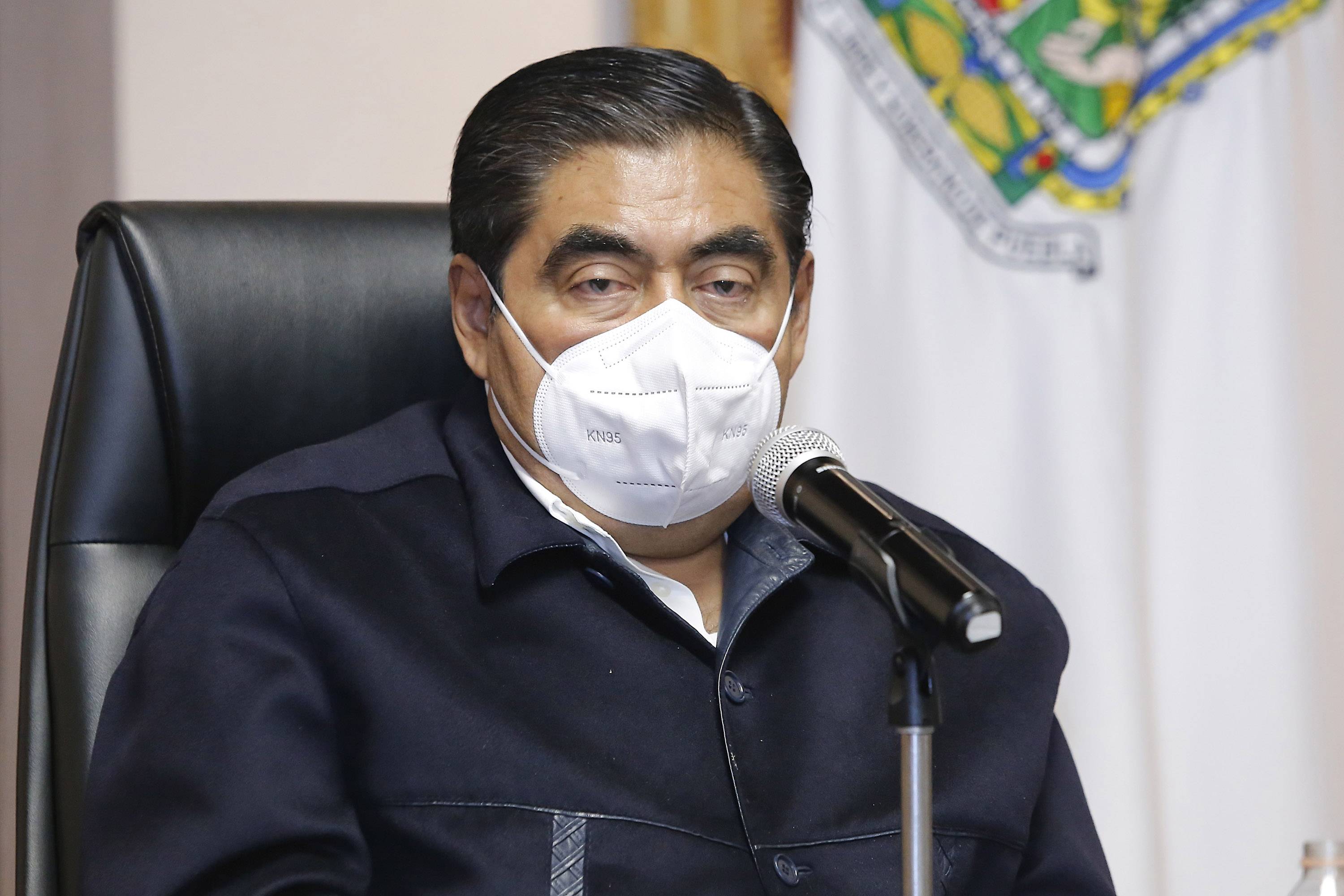 Reprocha Barbosa disminución de recursos federales para Puebla