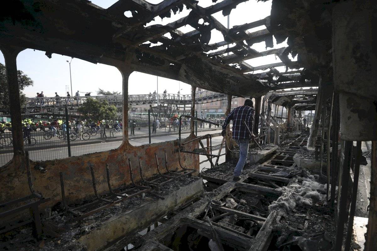 El antes y el después de las protestas en Colombia tras muerte de abogado