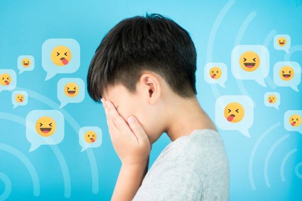 33% de la generación Z ha tenido que cerrar sus redes sociales por cyberbullying