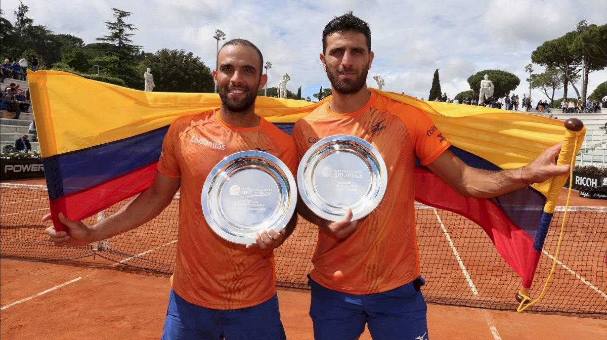 CABAL Y FARAH vs DE MIÑAUR Y PABLO CARREÑO