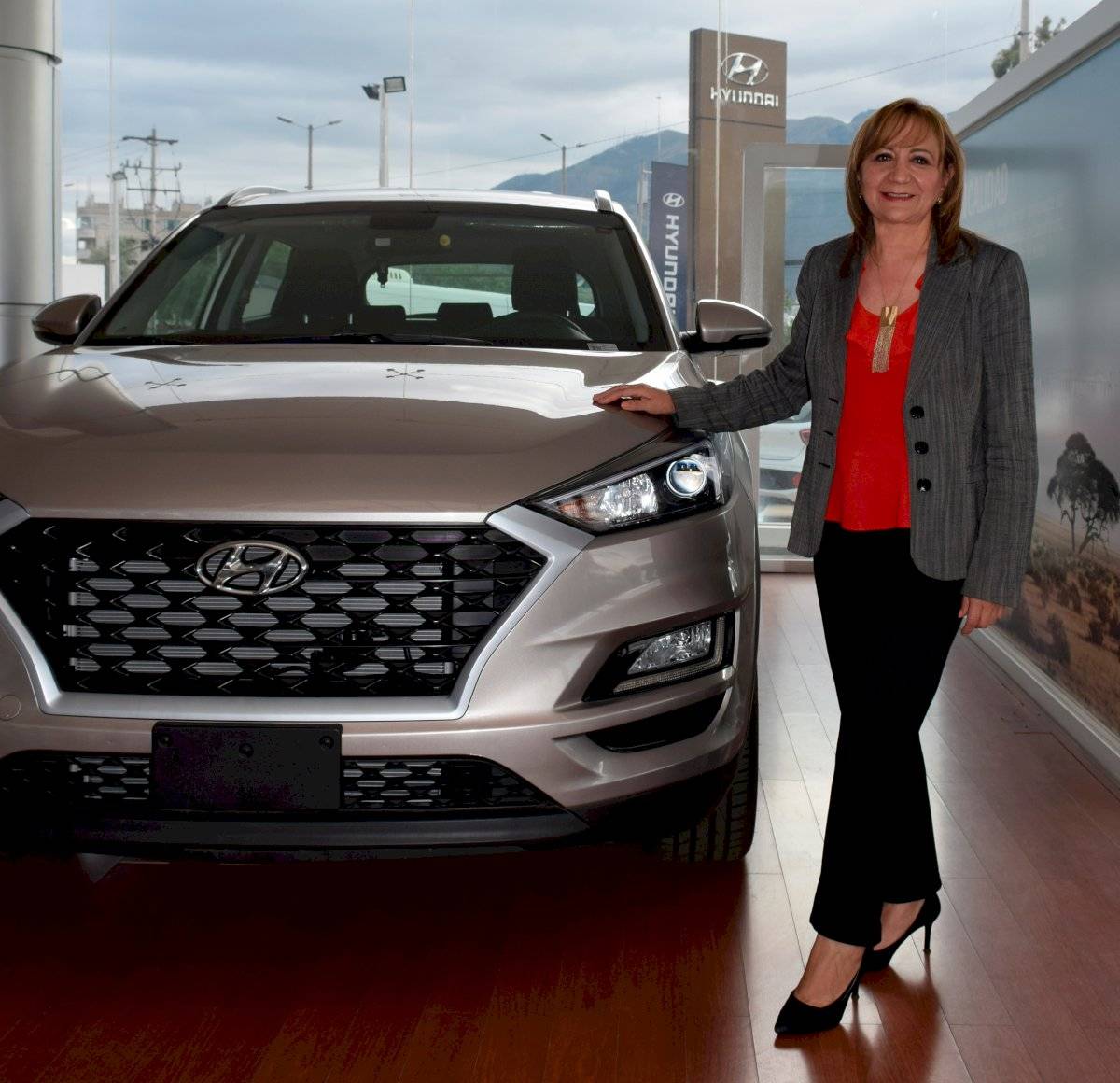 Gloria Navas, Gerente Comercial de Neohyundai Ecuador