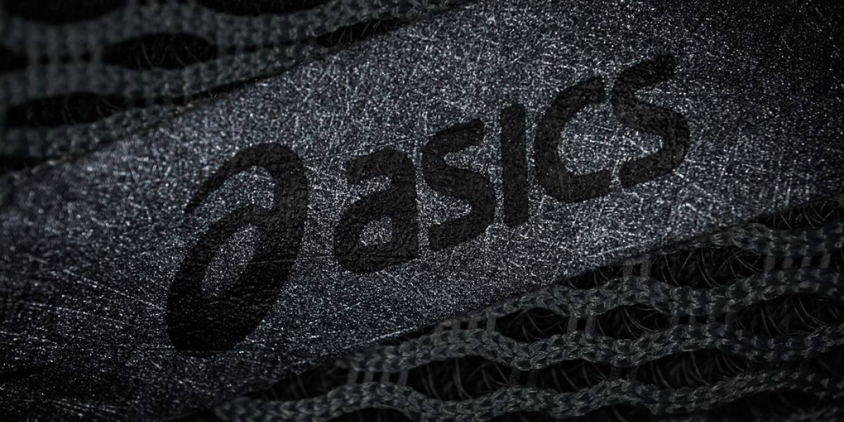 Asics: la tecnológica marca de zapatillas deportivas abre una tienda en Chile y lanzan su nuevo modelo Metaracer