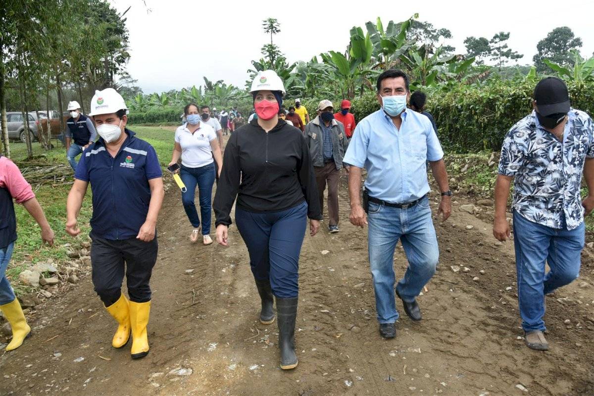 Trabajo en territorio, en Santo Domingo de los Tsáchilas