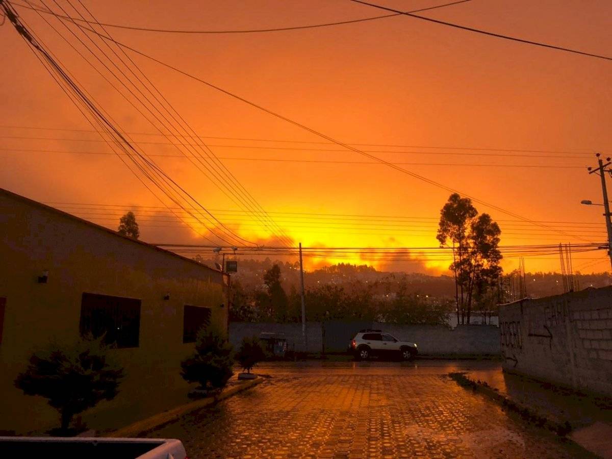 Atardecer Quito
