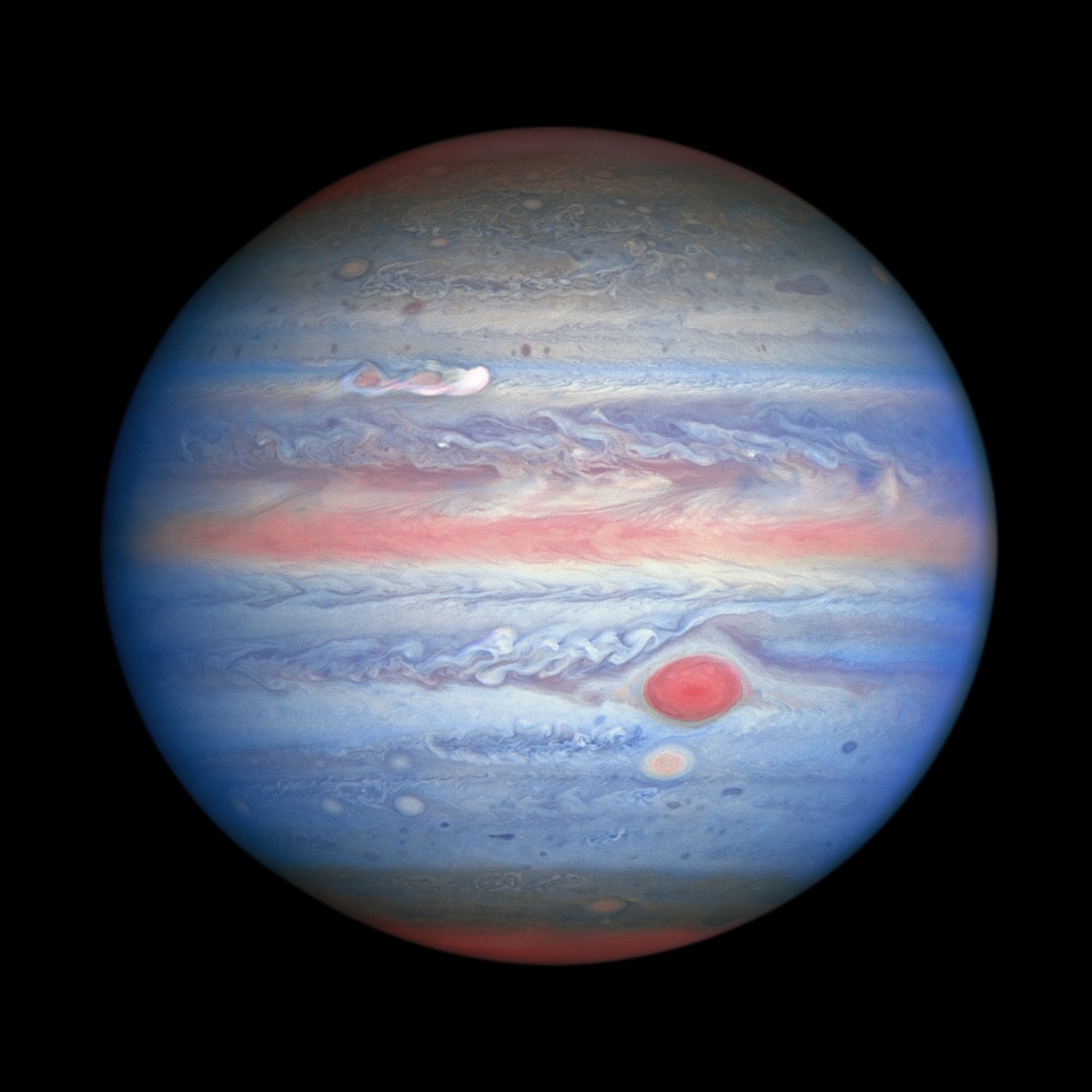 Una imagen de Júpiter tomada por el Telescopio Espacial Hubble de la NASA en luz ultravioleta, visible e infrarroja cercana el 25 de agosto de 2020, está brindando a los investigadores una vista completamente nueva del planeta gigante