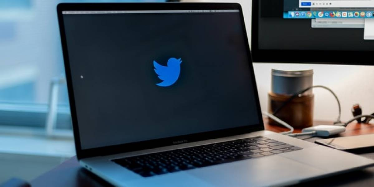 Twitter: Un "fallo" permitió editar las respuestas publicadas a otros tuits