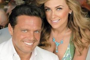 Aracely Arámbula y Luis Miguel posaron en una emotiva foto junto a su primer hijo