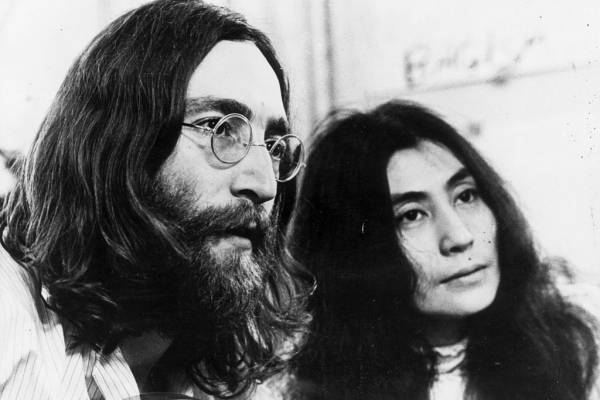 El asesino de John Lennon pide perdón a 40 años del crimen: "No tengo excusa, esto fue para la gloria personal"