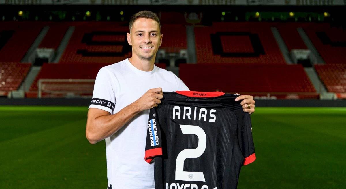 Santiago Arias hizo el ridículo hablando alemán