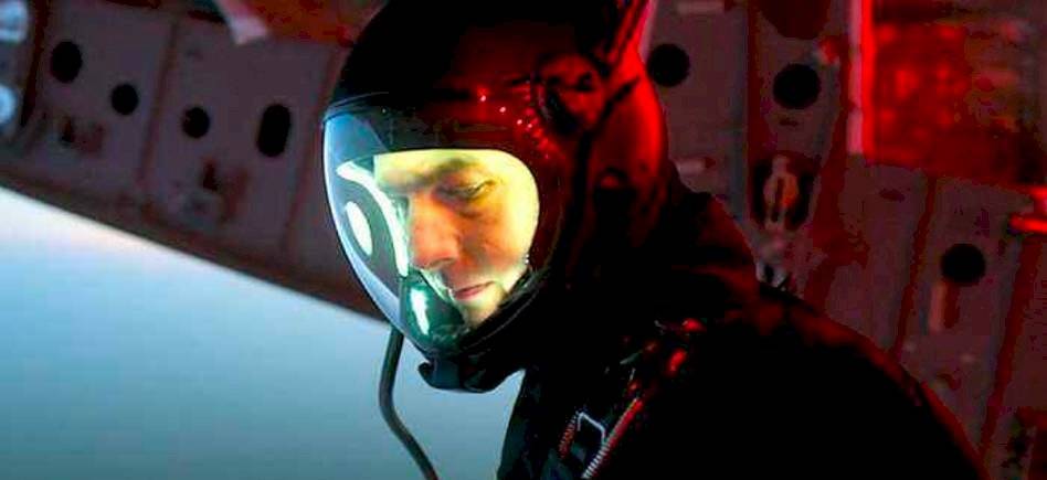 Tom Cruise