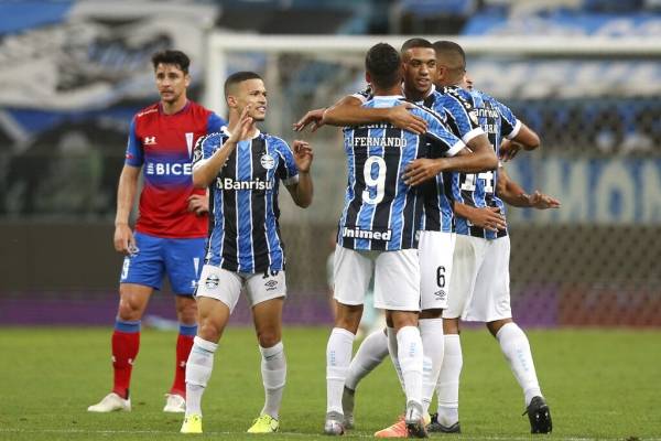 La UC perdió en Brasil y queda fuera de la Copa Libertadores
