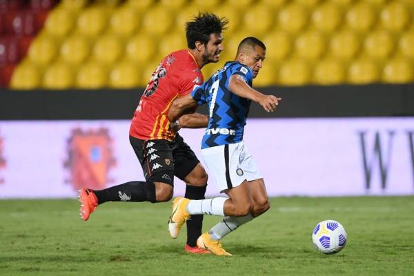 Alexis Sánchez es el "Dios de la Máquina" del Inter: "Con su paso rítmico dibuja fútbol durante 90 minutos"