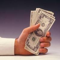 Remesas vuelven a crecer; suben 5.32% en agosto: Banxico