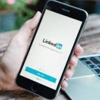 Cómo usar las redes sociales para conseguir el trabajo que deseas