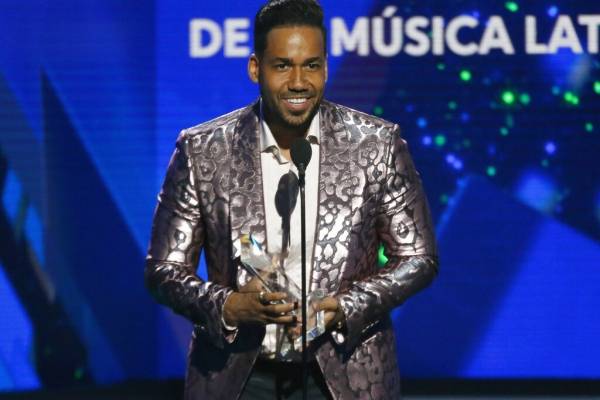 ¿Efecto propuesta indecente?: Romeo Santos recibirá Premio Billboard al álbum de la década