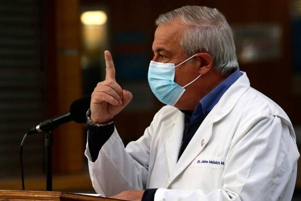 Acusación constitucional contra Mañalich: comisión revisora recomienda rechazarla