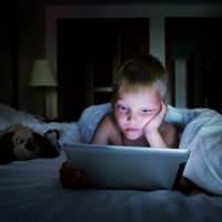 ¿Las pantallas afectan o benefician a los niños?