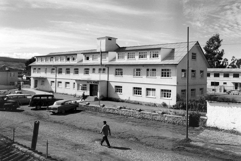 Hospital Vozandes Quito, en sus inicios.