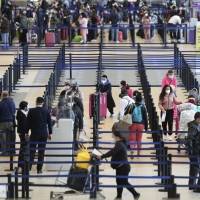 Extienden hasta el 2023 fecha para implementar el Real ID en aeropuertos