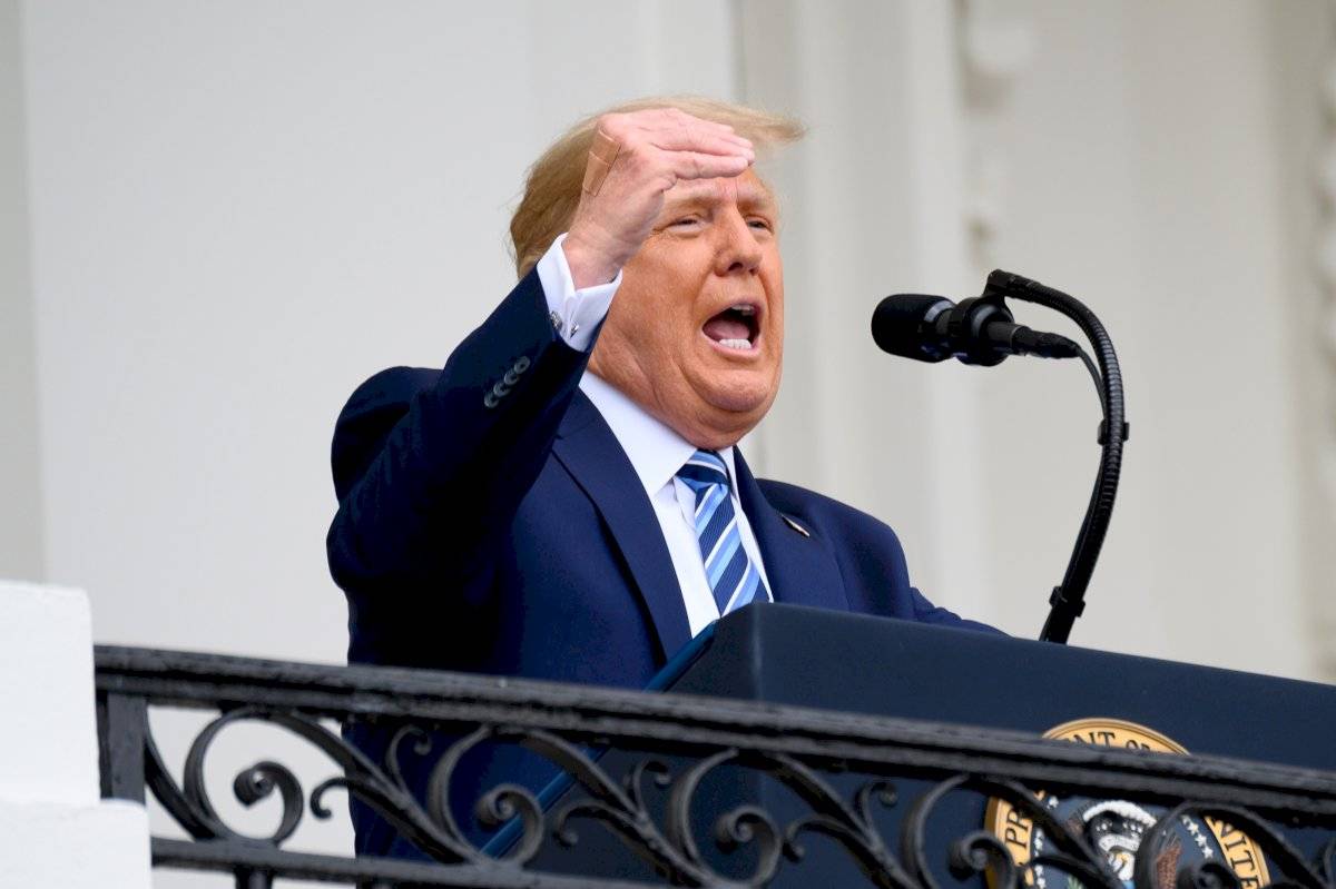 "Me siento muy bien", dice Donald Trump en primer acto tras positivo por COVID-19