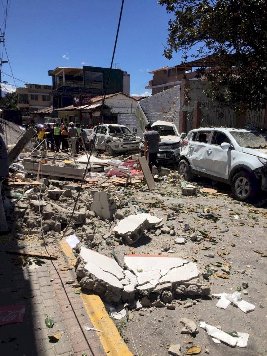 Explosión de tanque de gas en local de hornados en Cumbayá