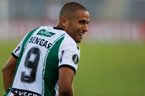 Leandro Benegas es llamado de emergencia a la selección chilena para el duelo ante Colombia