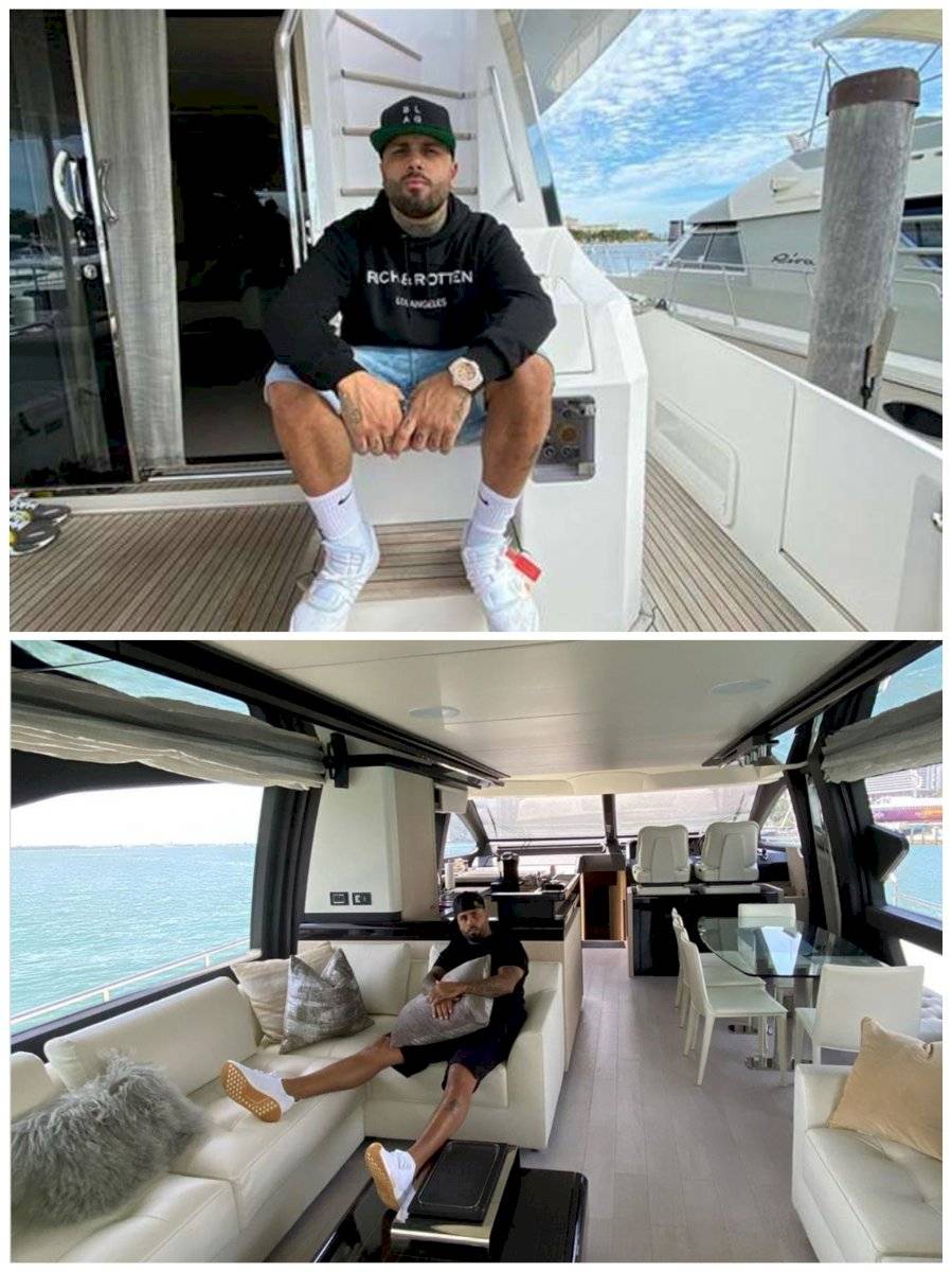 Anuel AA con su auto de Dragón Ball y las excentricidades de los reguetoneros
