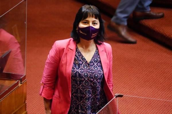 Diputada Marzán respalda segundo retiro del 10%: "La clase media de nuestro país no califica para bonos y es la que más ha sufrido por esta pandemia"