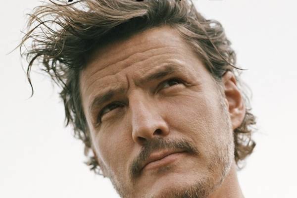 Pedro Pascal revoluciona las redes sociales con sesión de fotos para Variety
