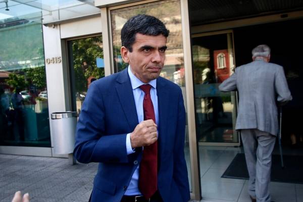 Exfiscal Carlos Gajardo y el actuar del carabinero infiltrado: "No está amparado por el estado de derecho"