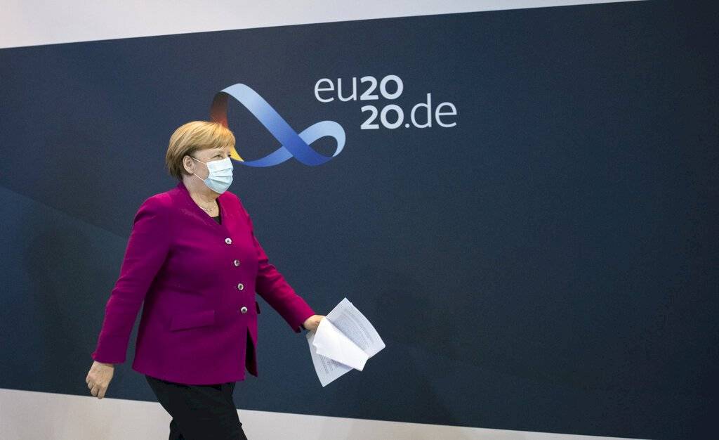 Merkel pidió a los alemanes quedarse en casa