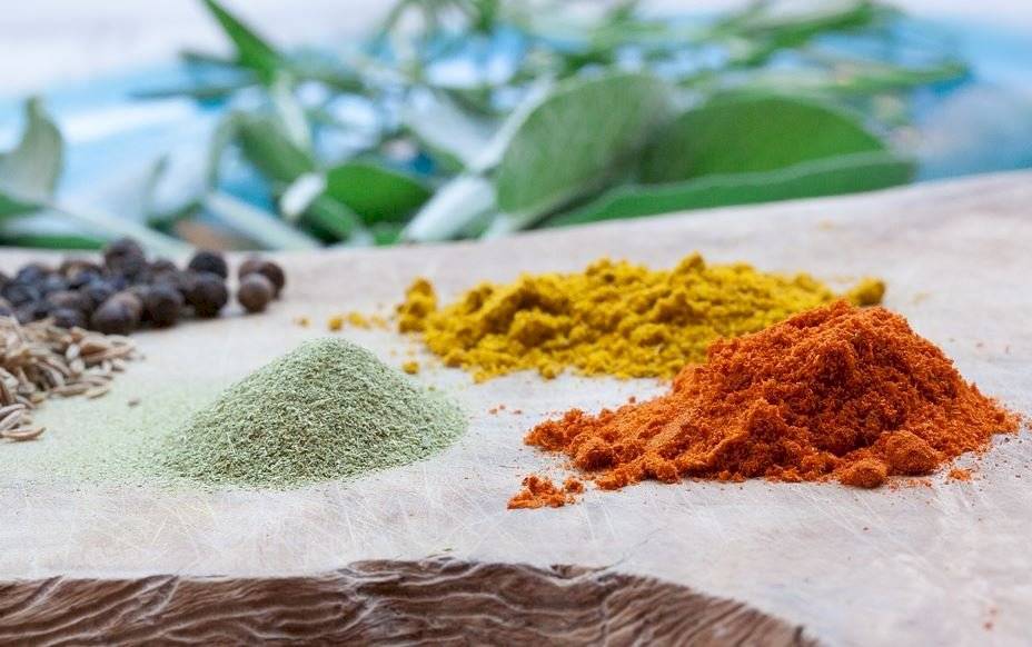La mejor forma de usar las especias al cocinar es conociendo sus propiedades y sabor.