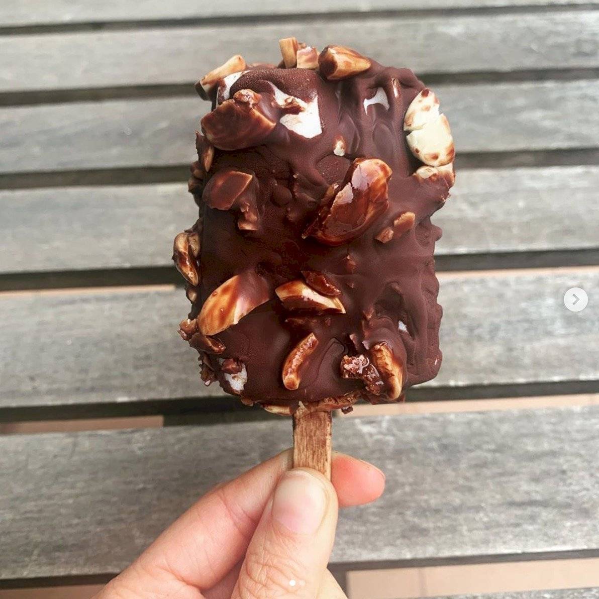 Paleta de almendrado