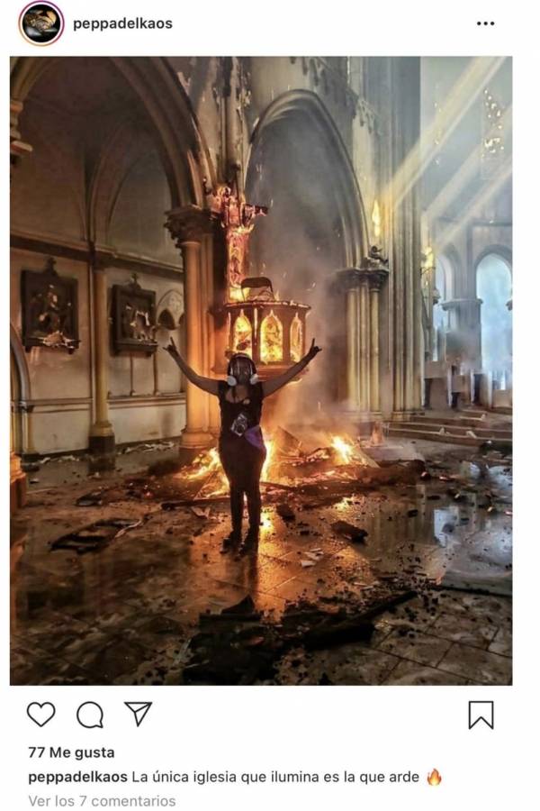 Viral de Iglesia de Carabineros