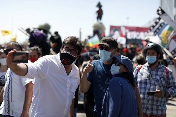 Daniel Jadue identifica a uno de sus "agresores" y anuncia acciones legales