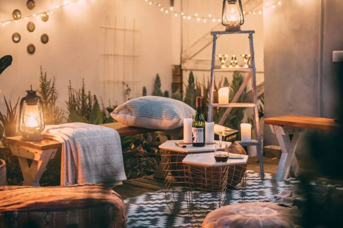 Descubre cómo decorar tu sala de estar estilo cabaña con estas ideas