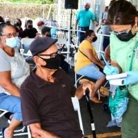 Salud reporta dos muertes adicionales y 831 casos nuevos de Covid-19