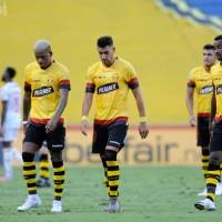 Fuertes reclamos de hinchas a jugadores de Barcelona SC tras el empate con Orense